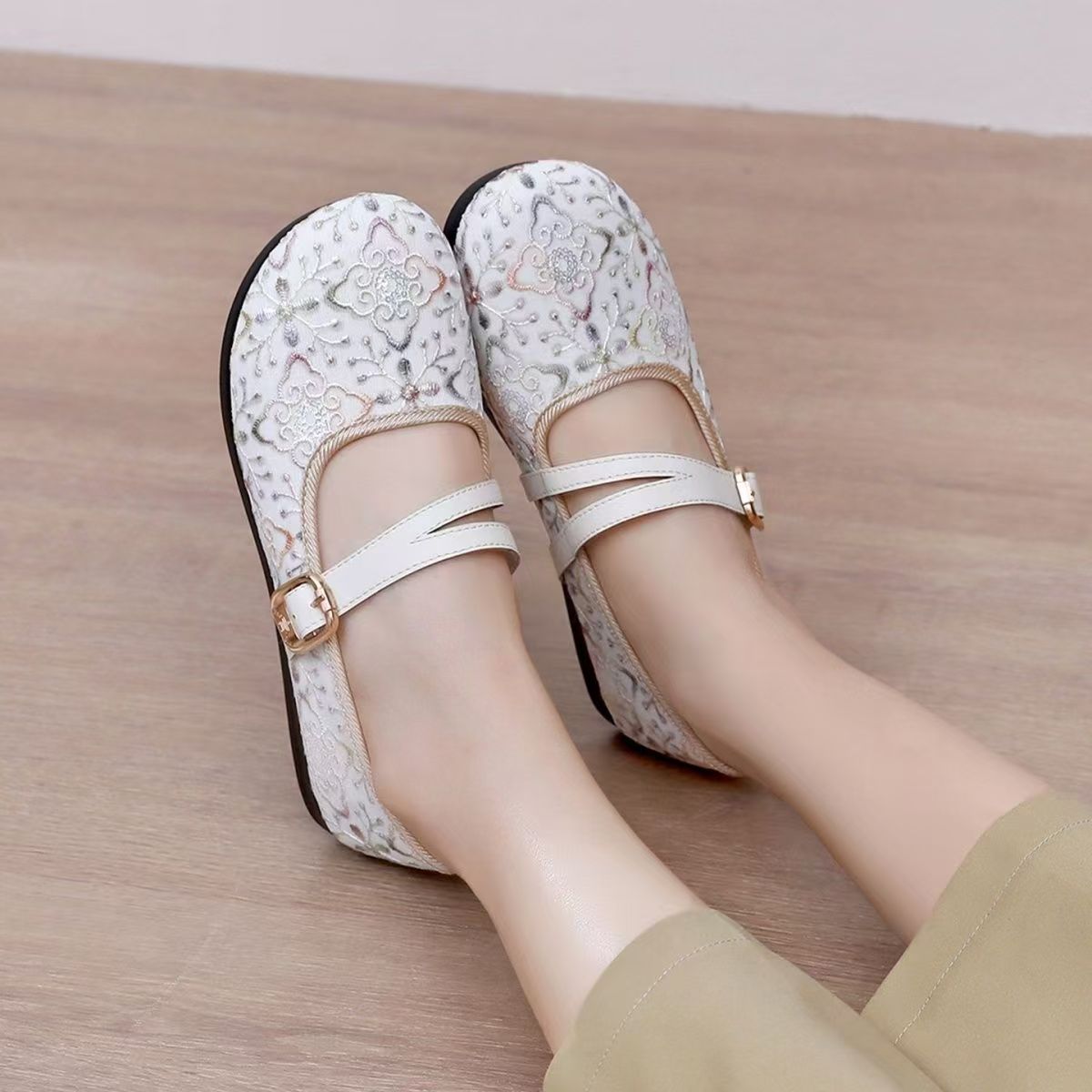 Sepatu Wanita Musim Semi Musim - Summer Cloth ulasan dan harga